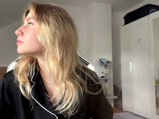 FlippyPippy live cam on BongaCams
