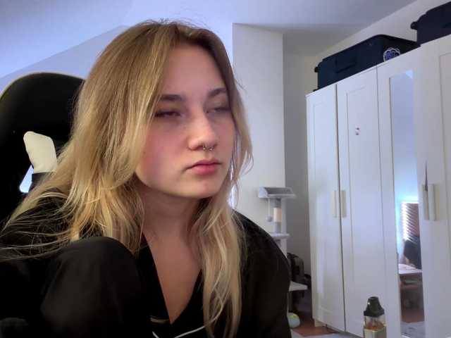 FlippyPippy live cam on BongaCams