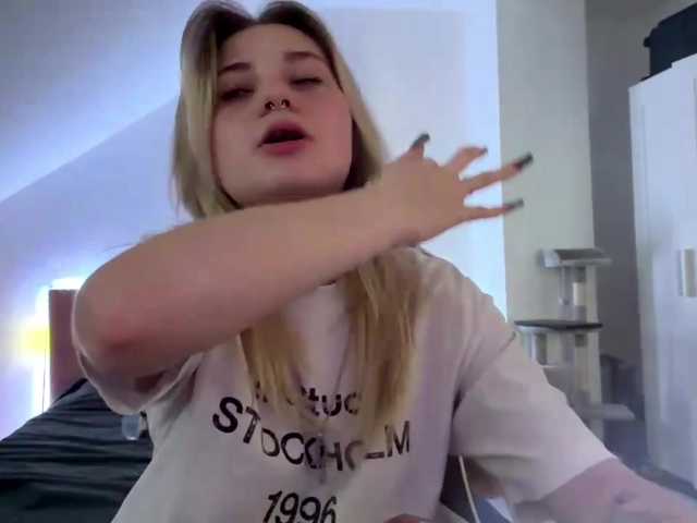 FlippyPippy live cam on BongaCams