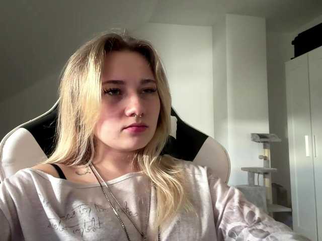 FlippyPippy live cam on BongaCams