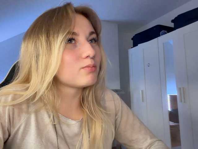 FlippyPippy live cam on BongaCams