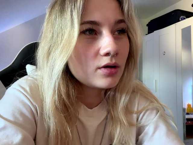 FlippyPippy live webcam show