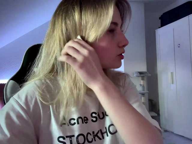 FlippyPippy live cam on BongaCams
