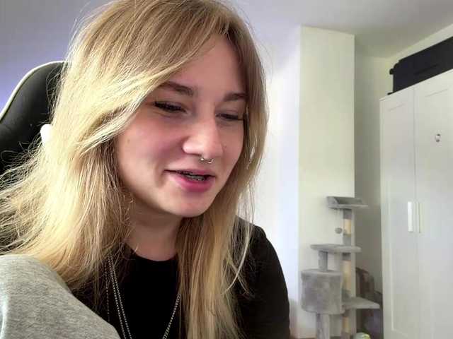 FlippyPippy live cam on BongaCams