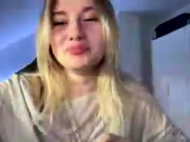 FlippyPippy live cam on BongaCams