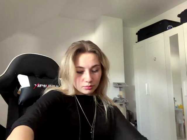 FlippyPippy live cam on BongaCams