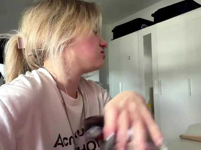 FlippyPippy live cam on BongaCams