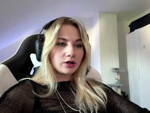 FlippyPippy live webcam show