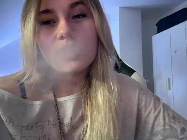 FlippyPippy live cam on BongaCams