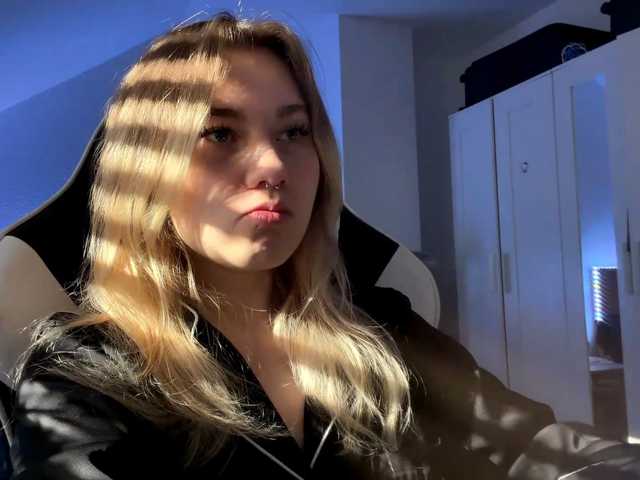 FlippyPippy live cam on BongaCams