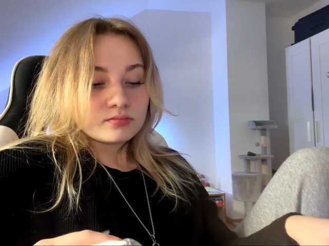 FlippyPippy live cam on BongaCams