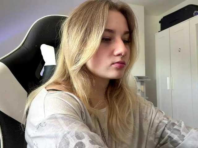 FlippyPippy live cam on BongaCams