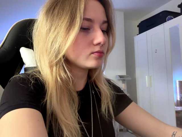 FlippyPippy live cam on BongaCams