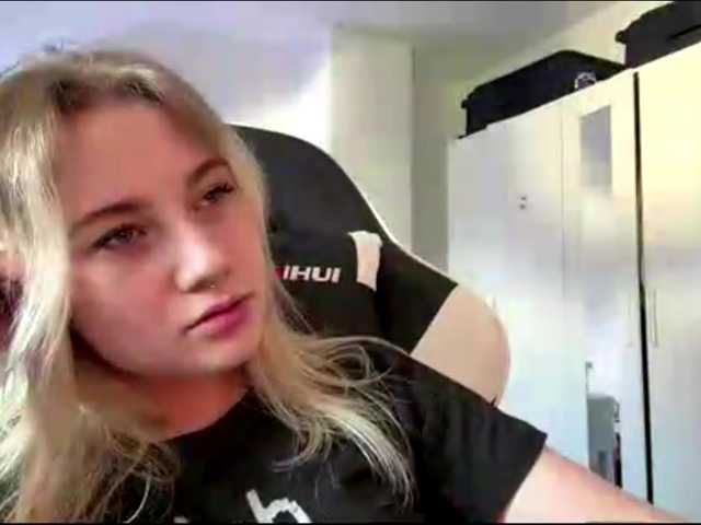 FlippyPippy live cam on BongaCams