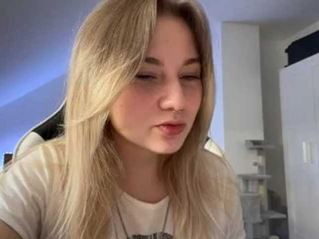 FlippyPippy live cam on BongaCams