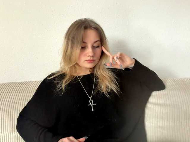 FlippyPippy live cam on BongaCams