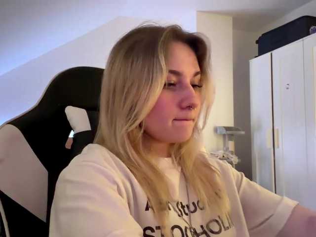 FlippyPippy live cam on BongaCams