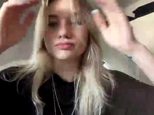 FlippyPippy live webcam show