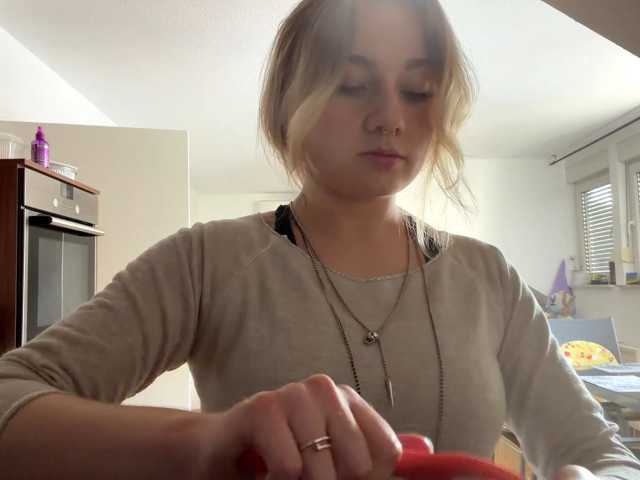 FlippyPippy live cam on BongaCams