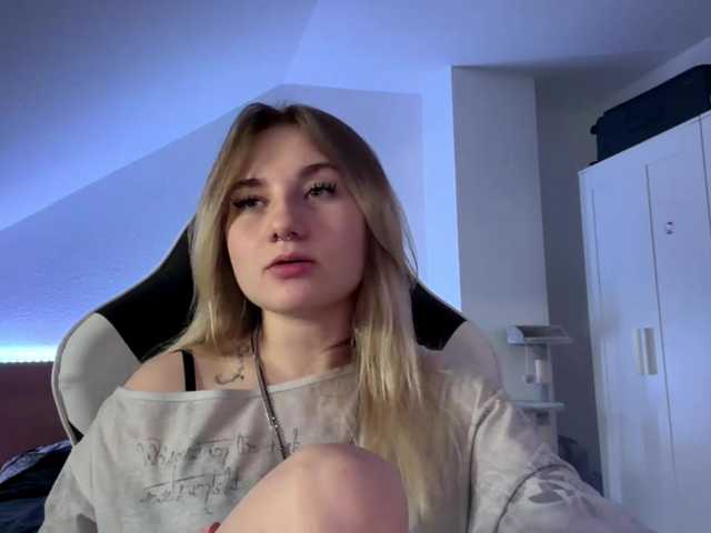 FlippyPippy live cam on BongaCams