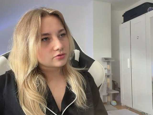 FlippyPippy live cam on BongaCams