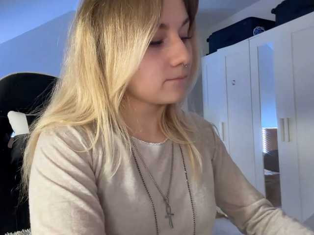 FlippyPippy live cam on BongaCams