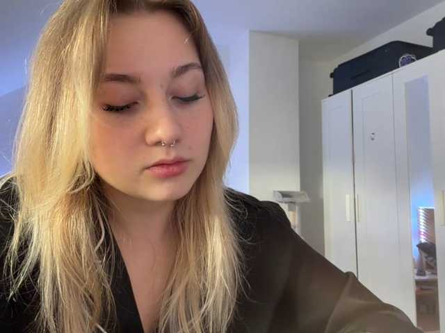FlippyPippy live cam on BongaCams