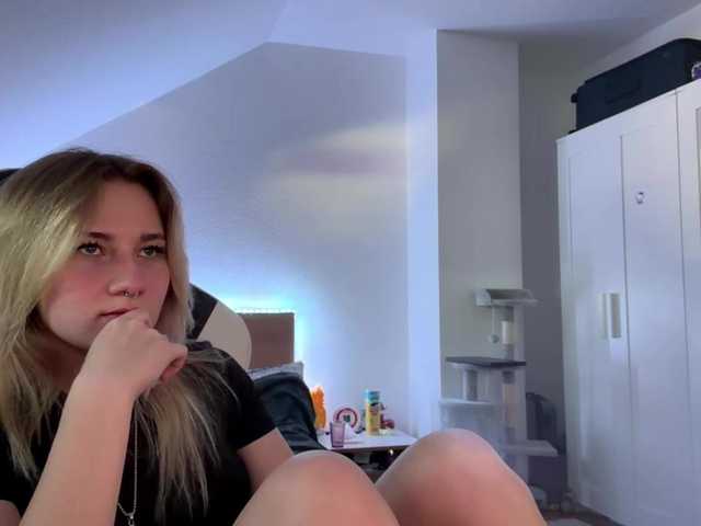 FlippyPippy live cam on BongaCams