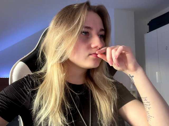 FlippyPippy live cam on BongaCams