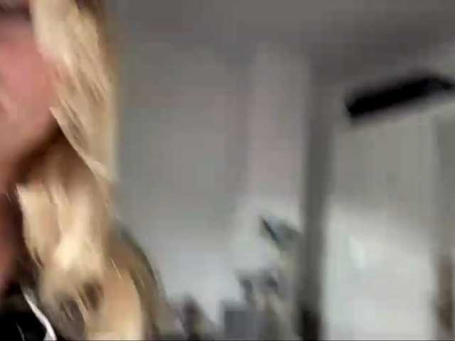 FlippyPippy live cam on BongaCams