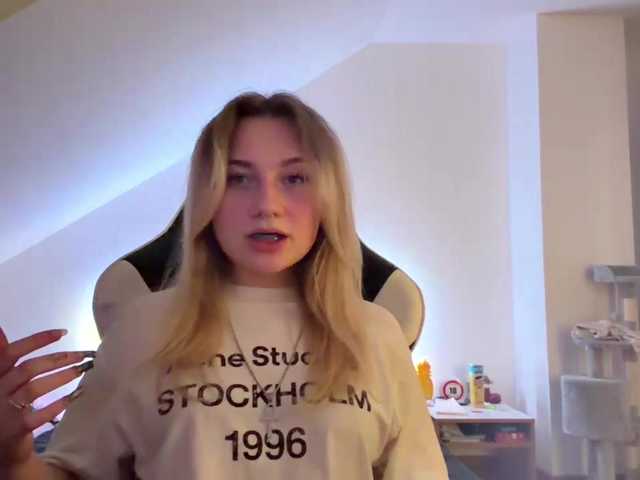 FlippyPippy live cam on BongaCams