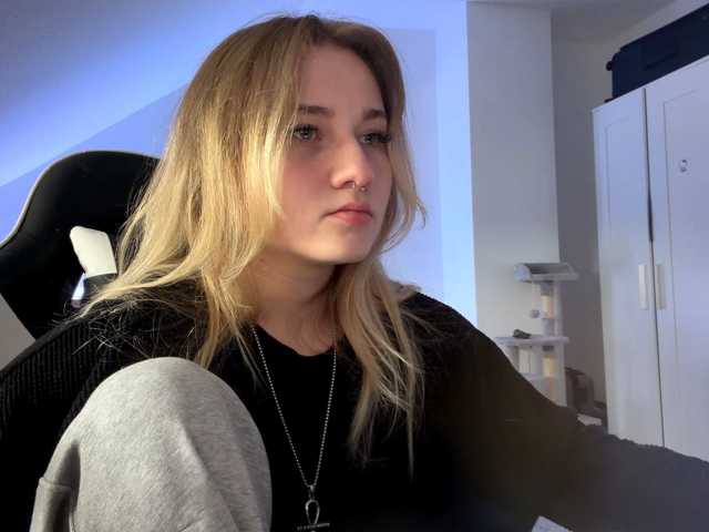 FlippyPippy live cam on BongaCams