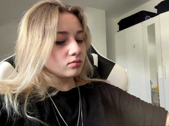 FlippyPippy live cam on BongaCams