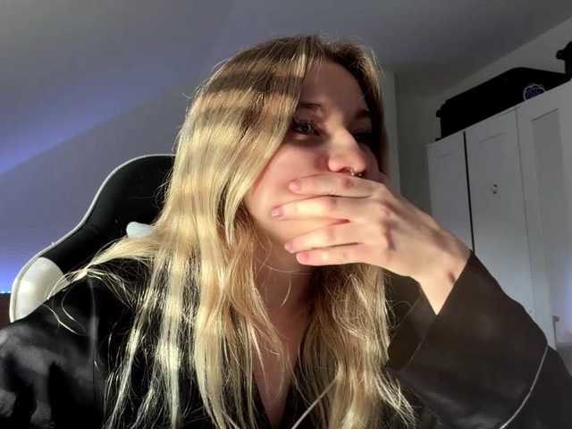 FlippyPippy live cam on BongaCams