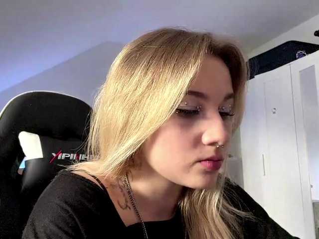 FlippyPippy live cam on BongaCams
