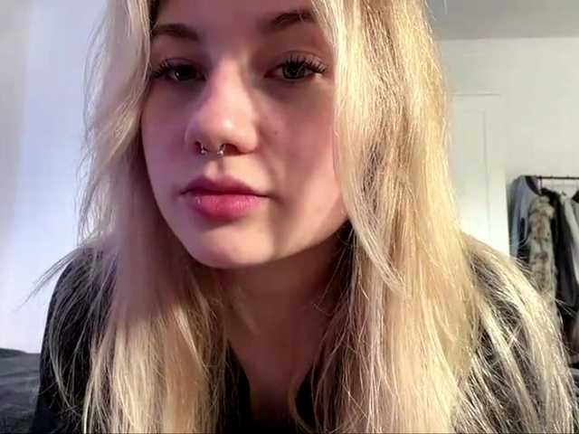 FlippyPippy live cam on BongaCams
