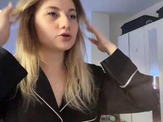 FlippyPippy live cam on BongaCams