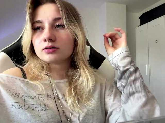 FlippyPippy live cam on BongaCams
