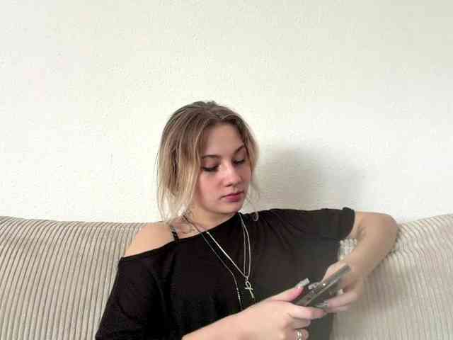 FlippyPippy Live Webcam on BongaCams