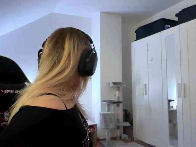FlippyPippy webcam