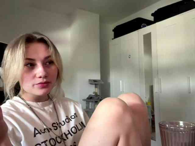 FlippyPippy Live Webcam on BongaCams