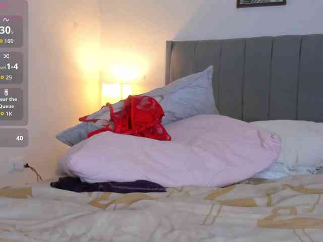 lia-williams webcam