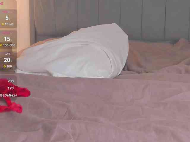 lia-williams webcam