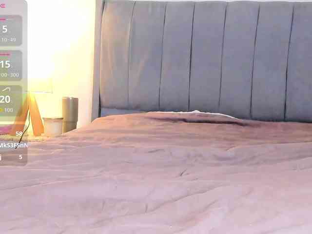 lia-williams webcam