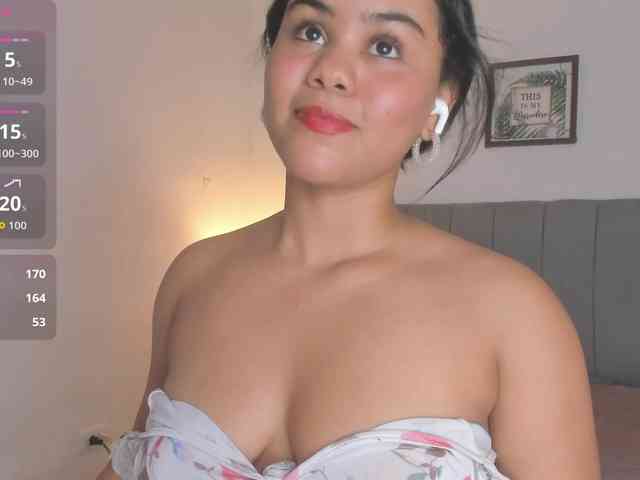 lia-williams webcam