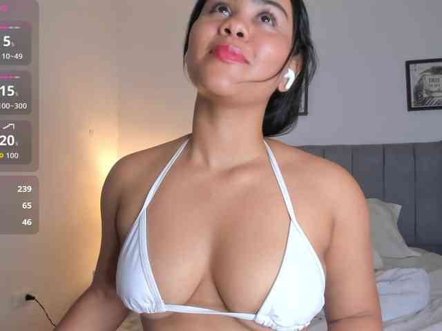 lia-williams webcam