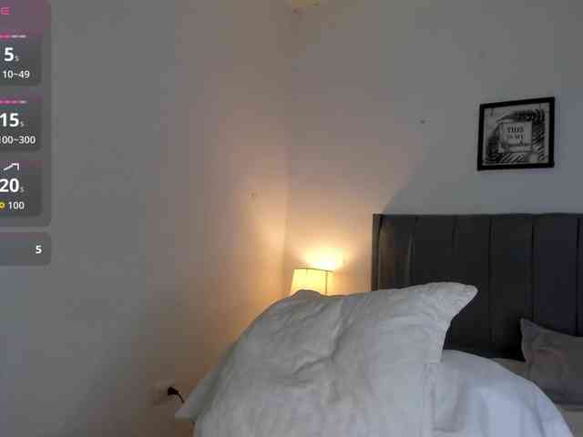 lia-williams webcam