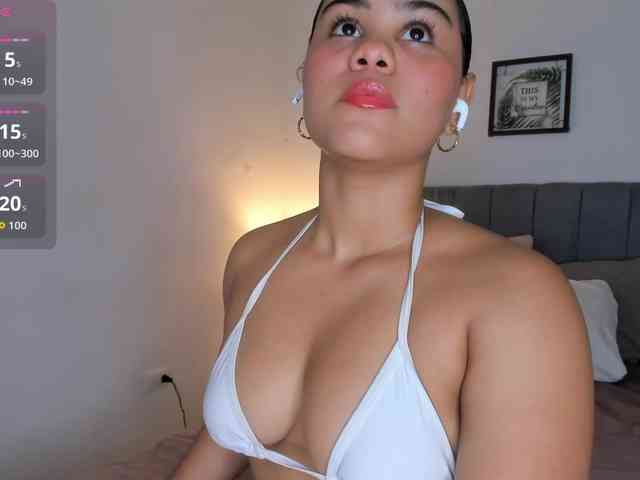 lia-williams webcam