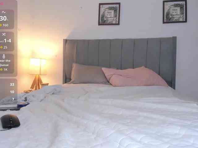 lia-williams webcam