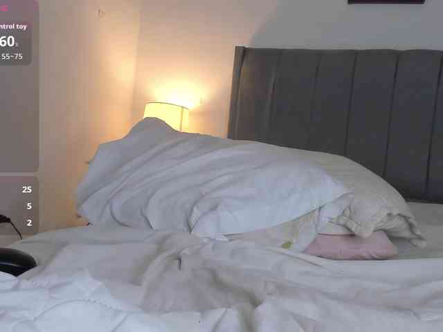 lia-williams webcam